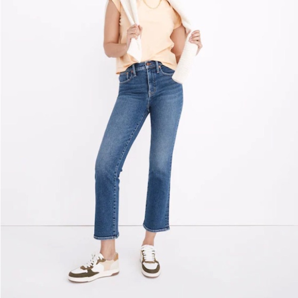 Madewell Cali Demi-Boot Jeans in Bodney Wash 26P Petite